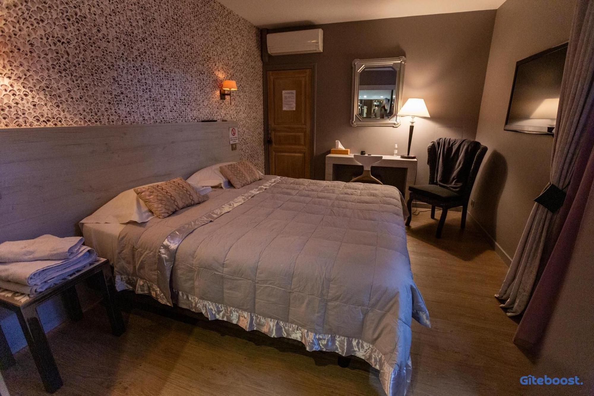 Le Val Des Sens Hotel Chatte Bagian luar foto