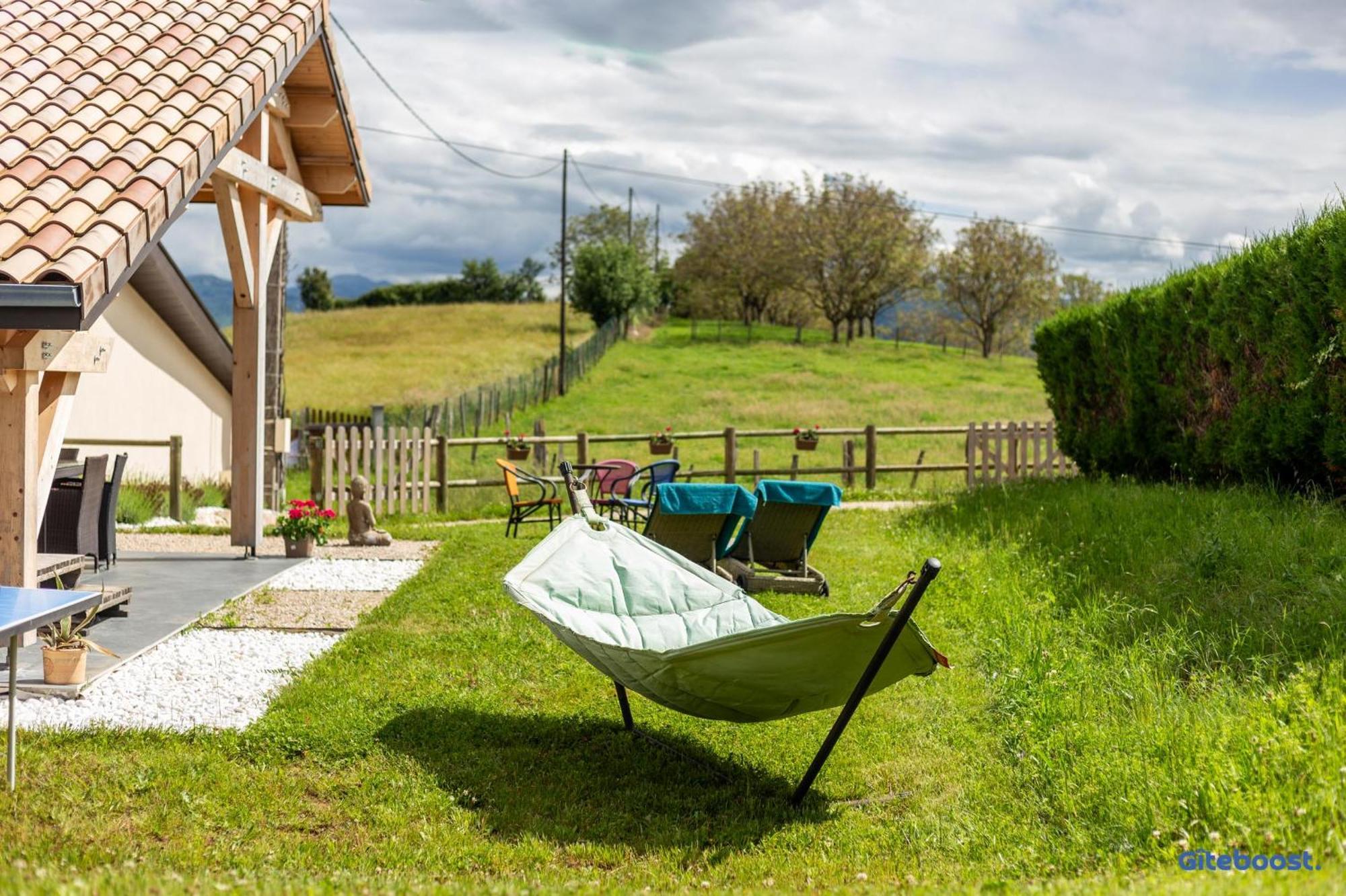 Le Val Des Sens Hotel Chatte Bagian luar foto