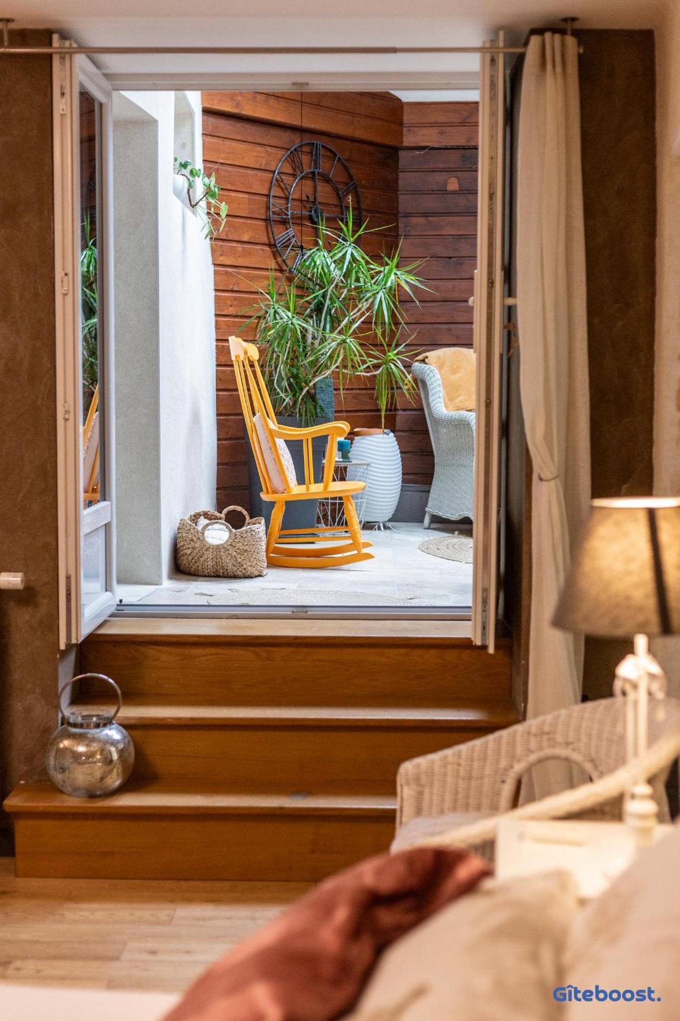 Le Val Des Sens Hotel Chatte Bagian luar foto