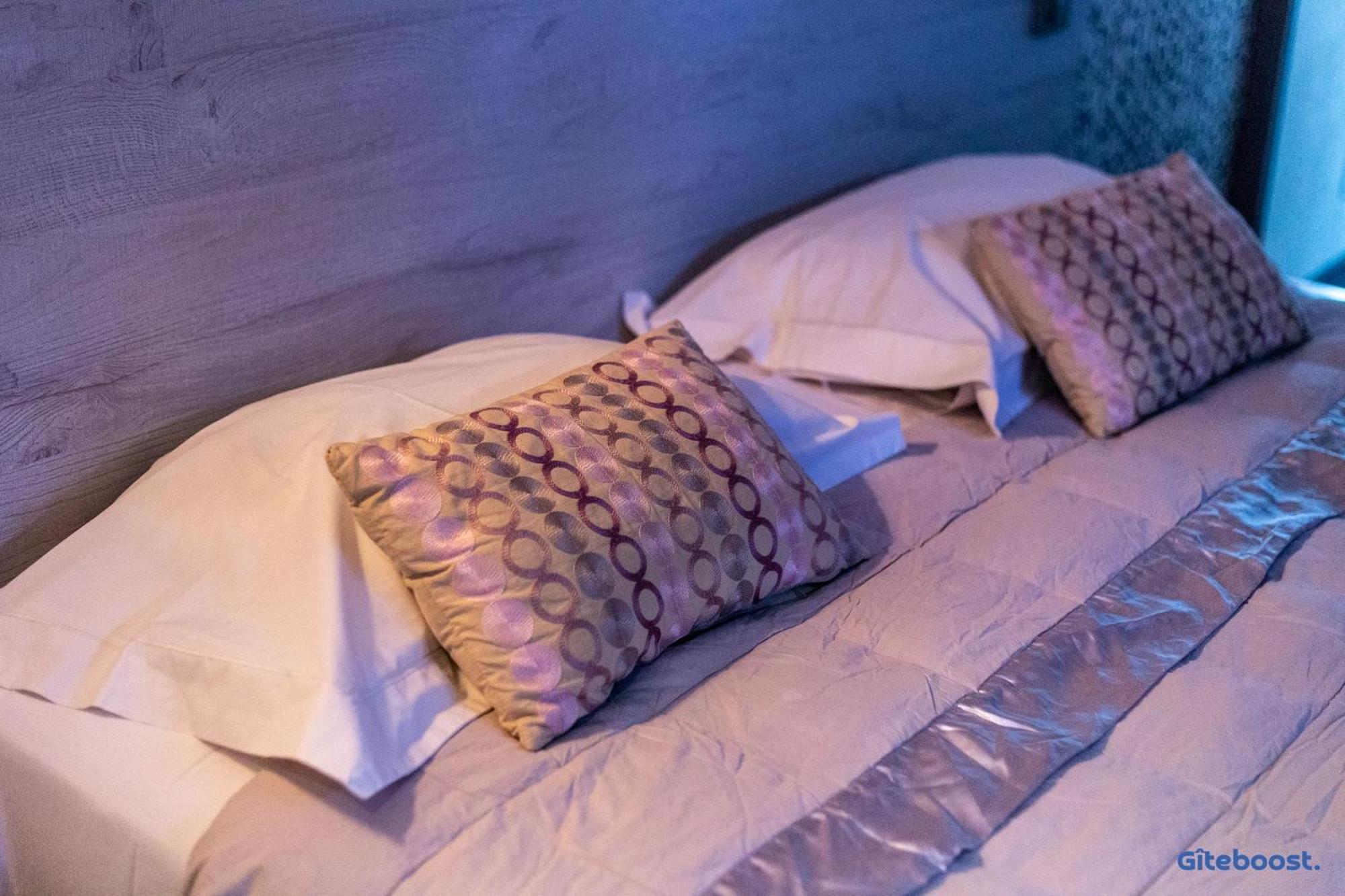 Le Val Des Sens Hotel Chatte Bagian luar foto